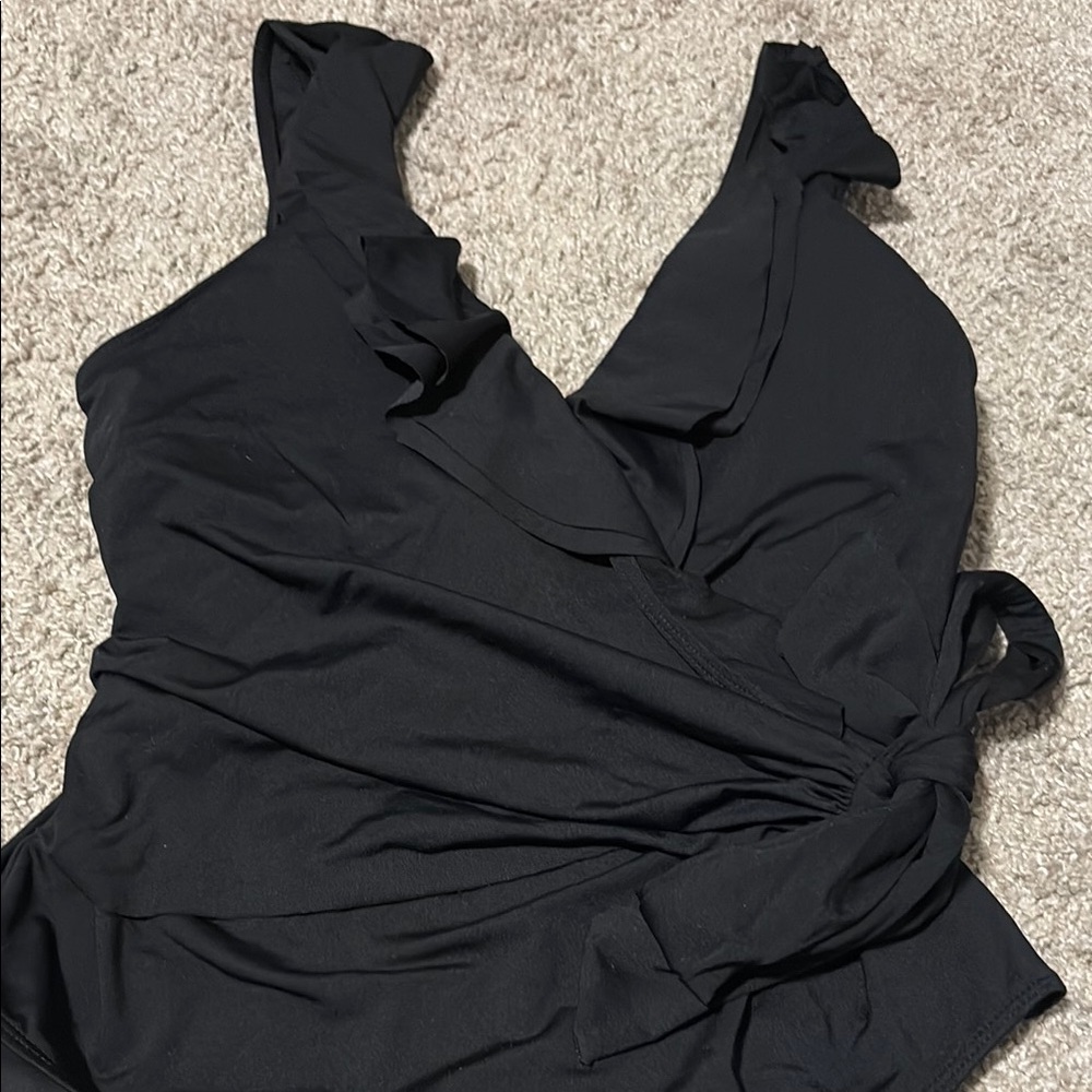 Black Ruffled One-Piece Swimsuit - Picture 6 of 11